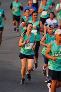 BIB: 602, 50640, 5015
                            <button type="button" onclick="openModal(10508091)" class="btn btn-primary btn-sm float-right btn-popup" data-toggle="modal" data-target=".modal-high-quality">
                        <i class="fas fa-shopping-cart"></i> Add to Cart
                    </button>
                                            <button type="button" onclick="isThisMe(10508091, true)" class="btn btn-success btn-sm float-right btn-popup btn-isme hidden" data-toggle="tooltip" data-placement="bottom" title="นี่คือรูปของคุณใช่ไหม คลิกที่นี่เพื่อเอาเข้าอัลบั้ม">
                        <i class="fas fa-plus"></i> Add to album
                    </button>
                    <button type="button" onclick="isThisMe(10508091, false)" class="btn btn-warning btn-sm float-right btn-popup btn-isnotme hidden">
                        <i class="fas fa-ban"></i> Remove from album
                    </button>